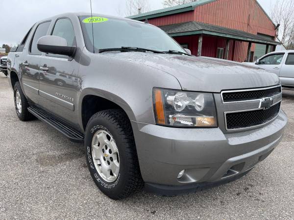 2007 Chevrolet Chevy Avalanche LS 1500 4dr Crew Cab 4WD SB - cars & for sale in Kalkaska, MI – photo 8