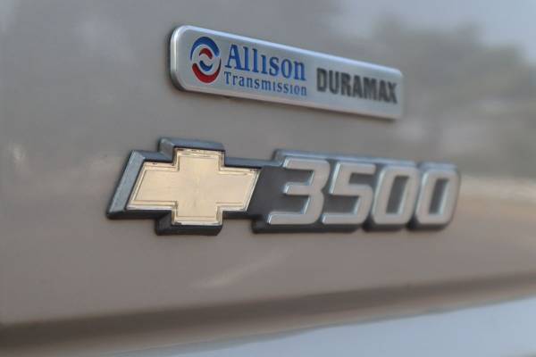 2006 Chevrolet Silverado 3500 Diesel 4x4 4WD Chevy LT1 Truck - cars... for sale in Longmont, CO – photo 14