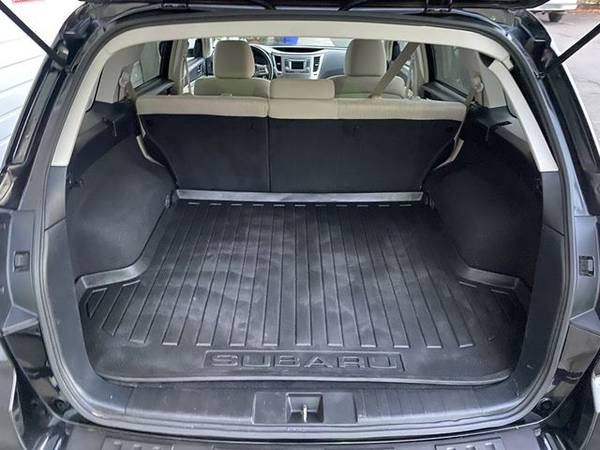 2014 Subaru Outback 2.5i Premium Wagon 1 Owner Moon Roof Back Up... for sale in Portland, OR – photo 9