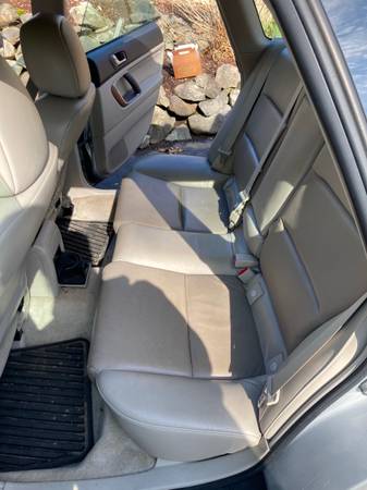 2006 Subaru Outback 3 0R L L Bean Edition - - by for sale in Topsfield , MA – photo 8