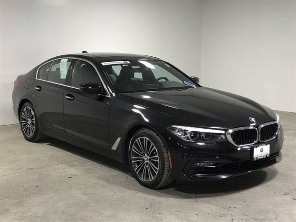 2018 BMW 5 Series 530i xDrive - - by dealer - vehicle for sale in Buffalo, NY – photo 10