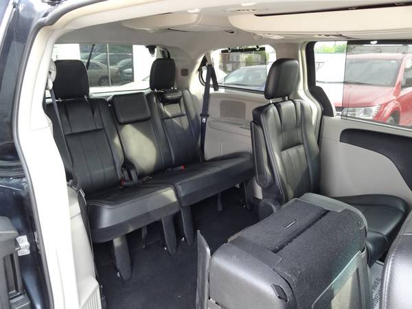 2016 Chrysler Town & Country Touring L - - by dealer for sale in Baltimore, MD – photo 13