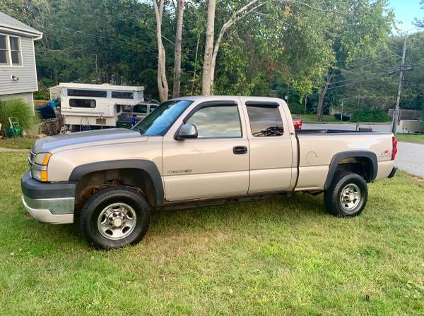 07 Chevy Silverado 2500HD Extended Cab Work Truck, 6.5ft Bed for sale in Mystic, CT – photo 3