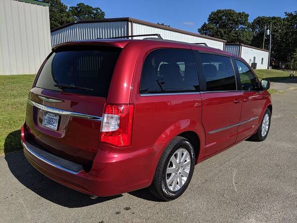 2014 Chrysler Town & Country Touring, Camera, DVD, Power Doors/Hatch!! for sale in Sanford, NC – photo 7