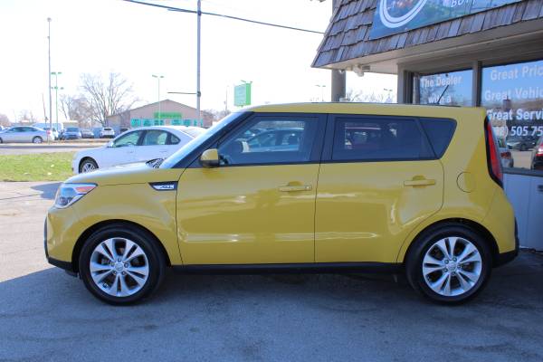 2015 Kia Soul 4dr Crossover, Low Miles, Clean, Great on Gas - cars for sale in Omaha, IA – photo 3