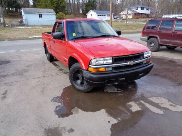 2000 Chevrolet Chevy S-10 Base 2dr Extended Cab SB CASH DEALS ON ALL for sale in Lake Ariel, PA – photo 8