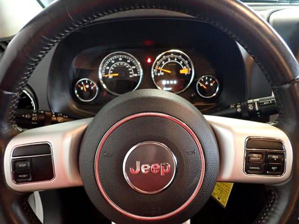 2016 Jeep Compass - - by dealer - vehicle automotive for sale in Gretna, NE – photo 23