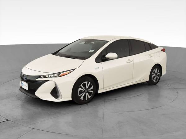 2018 Toyota Prius Prime Premium Hatchback 4D hatchback White -... for sale in Long Beach, CA – photo 3