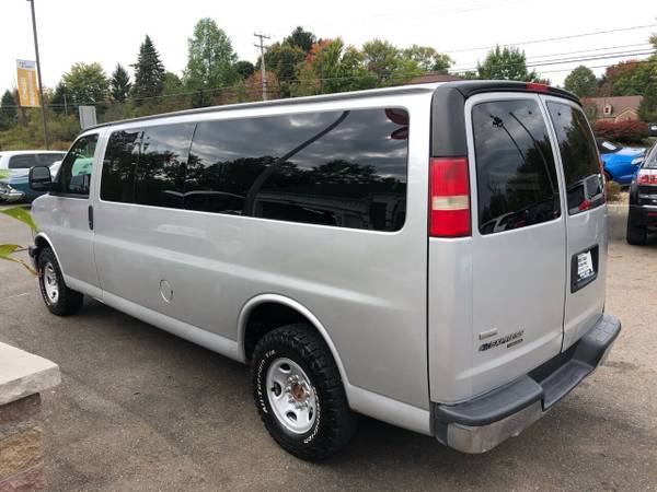10 Chevy EXT Passenger Van-Runs 100 Clean CARFAX/Super Deal - cars for sale in Youngstown, OH – photo 10