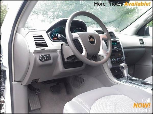 2009 *CHEVROLET* *TRAVERSE* *LS* *SUV* *8-PASSENGER* for sale in East Brunswick, PA – photo 13