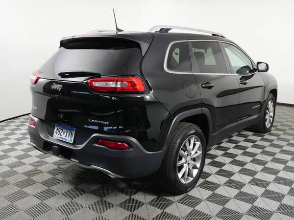 2017 Jeep Cherokee - cars & trucks - by dealer - vehicle automotive... for sale in Inver Grove Heights, MN – photo 7