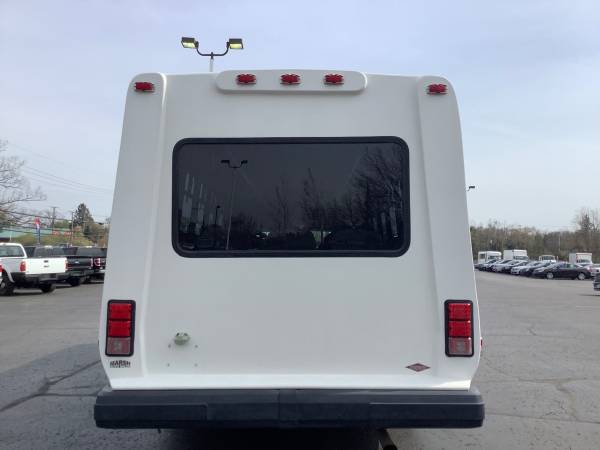 Clean Carfax! 2010 Ford Econoline! Dually! Passenger Bus! 24 Seats! for sale in Ortonville, MI – photo 4