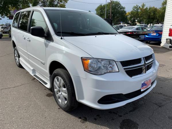 ★★★ 2014 Dodge Grand Caravan Handicap Accessible ★★★ for sale in Grand Forks, ND – photo 3