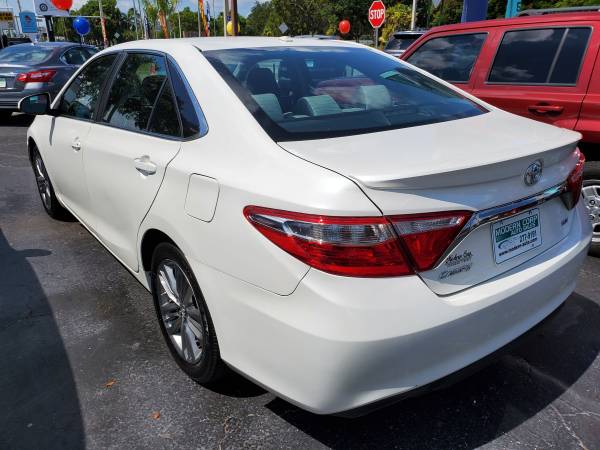 2017 Camry SE - 52k mi - Leather, Sport-Tuned Suspension, Navi -... for sale in Fort Myers, FL – photo 4