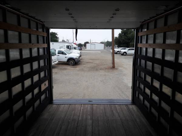 2014 ISUZU NPR 14 FEET BOX TRUCK WITH LIFTGATE - - by for sale in San Jose, CA – photo 20