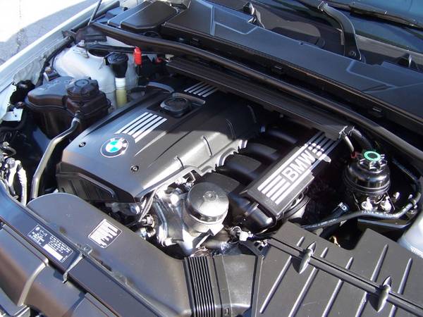 2011 BMW 328i xDRIVE AWD 4-DOOR SEDAN 6CYL CLEAN LOADED LOWER MILEAGE for sale in Joliet, IL – photo 14