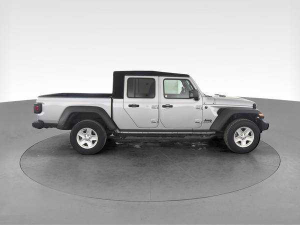 2020 Jeep Gladiator Sport Pickup 4D 5 ft pickup Gray - FINANCE... for sale in Corpus Christi, TX – photo 13