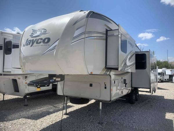 2019 JAY sunseeker EAGLE 5th Wheel In House Financing For Those Who... for sale in Castle Rock, CO – photo 2