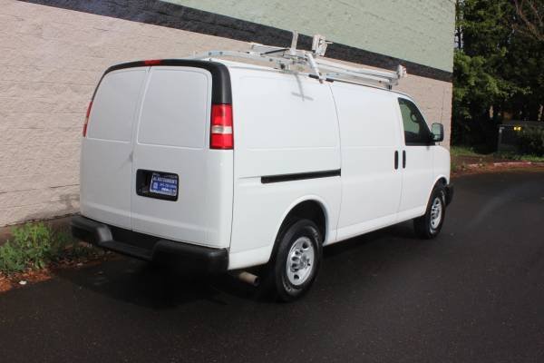 2011 Chevrolet Express 2500 (3/4 ton) Cargo Van - One for sale in Corvallis, OR – photo 6