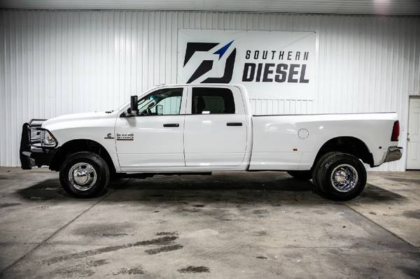 2018 Ram 3500 6.7 Diesel _ Dually _ Aisin Trans _ Heavy Tow _ 4x4 for sale in Oswego, NY – photo 8