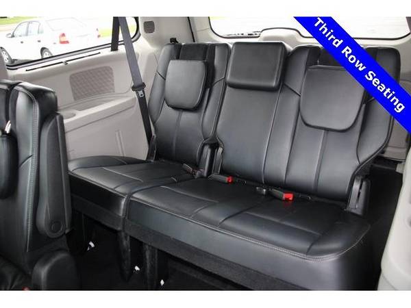 2015 Chrysler Town & Country mini-van Limited Green Bay for sale in Green Bay, WI – photo 14