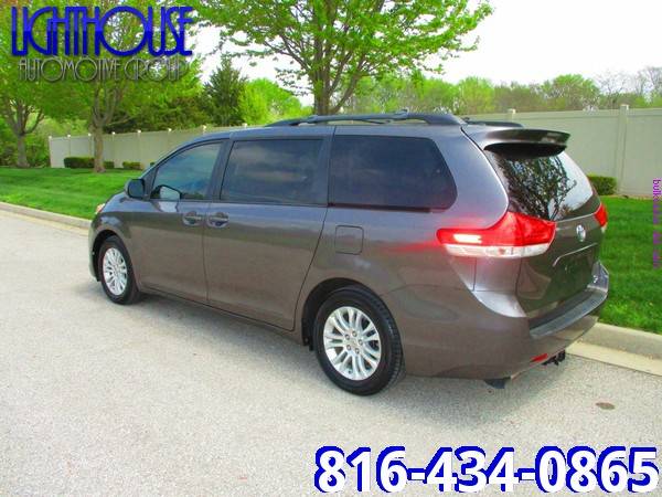 TOYOTA SIENNA XLE, only 72k miles! - - by dealer for sale in Lees Summit, MO – photo 2