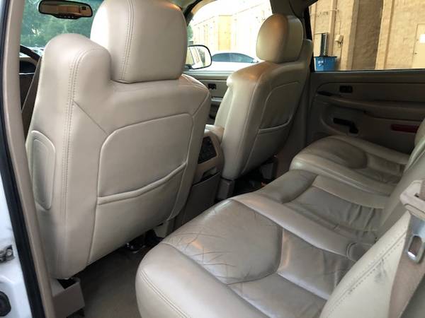 2006 Chevy Tahoe 3 row Leather seats - cars & trucks - by owner -... for sale in Casselberry, FL – photo 12