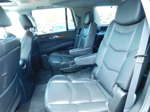 2017 CADILLAC ESCALADE LUXURY**LIKE NEW**MUST SEE**FINANCING... for sale in redford, MI – photo 13