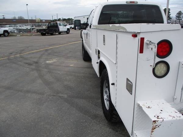 2012 Ford F250 XL Extended Cab 4wd Utility Bed - - by for sale in Lawrenceburg, AL – photo 7