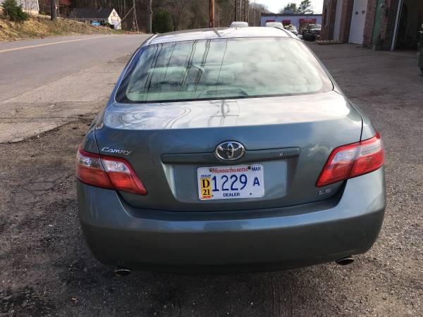 2007 Toyota Camry LE V6 for sale in Andover, MA – photo 3