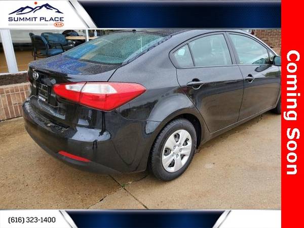 2016 Kia Forte Black ON SPECIAL! - - by dealer for sale in Grand Rapids, MI – photo 6