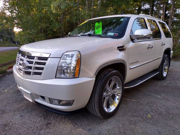2009 Cadillac Escalade for sale in Gloversville, NY – photo 2