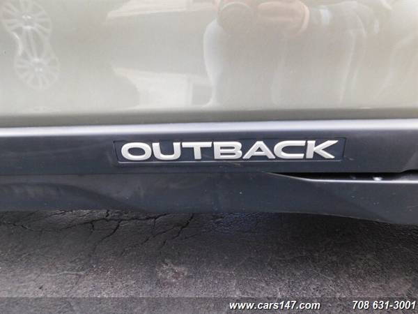 2016 Subaru Outback 2.5i Premium - cars & trucks - by dealer -... for sale in Midlothian, IL – photo 11