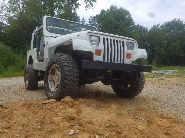 1993 jeep wrangler 5 speed 4wd for sale in New Washington, KY