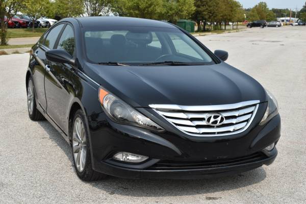 2013 Hyundai Sonata SE ***47K MILES ONLY*** - cars & trucks - by... for sale in Omaha, IA – photo 5