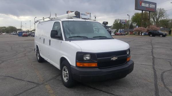 2005 Chevy Express Auto Ladder racks and shelves for sale in Toledo, OH – photo 2