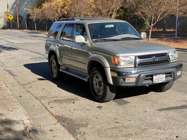 2002 Toyota 4Runner SR5 (4x4) - cars & trucks - by owner - vehicle... for sale in Mountain View, CA – photo 3
