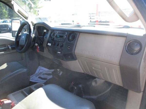 2010 Ford Super Duty F-550 DRW CREW CAB 4X4 ENCLOSED UTILITY - cars... for sale in South Amboy, NY – photo 19