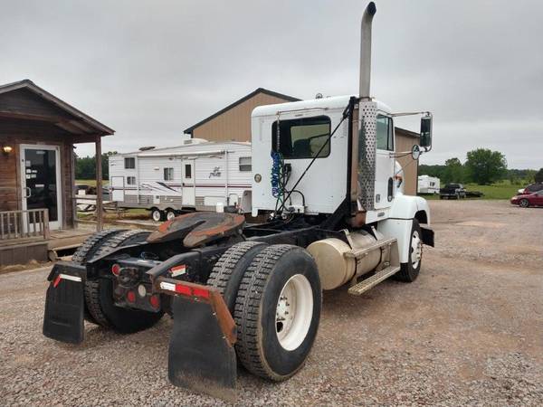 2003 Freightliner FLD112 for sale in Savannah, TN – photo 6