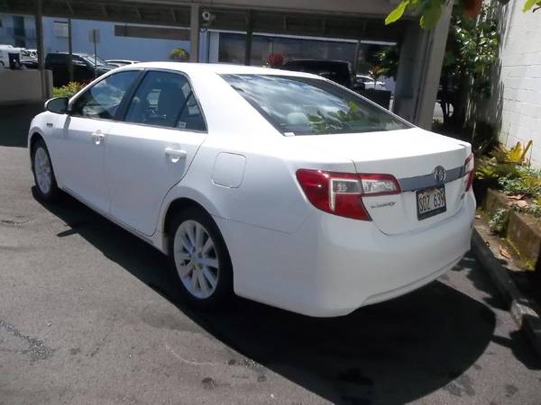 Very Clean/2014 Toyota Camry Hybrid/On Sale For for sale in Kailua, HI – photo 5