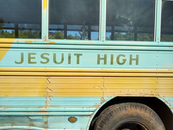Former Jesuit High School 1968 Wayne international School bus - cars for sale in Jacksonville, OR – photo 2