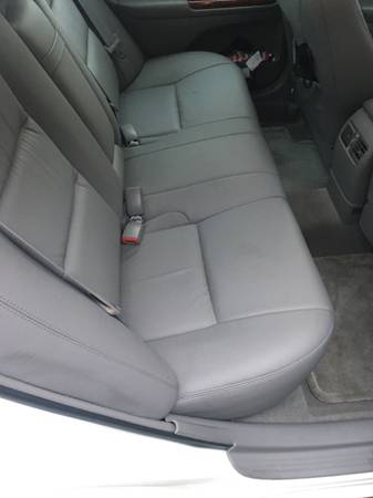 2005 Toyota Camry XLE - cars & trucks - by owner - vehicle... for sale in Philadelphia, PA – photo 2