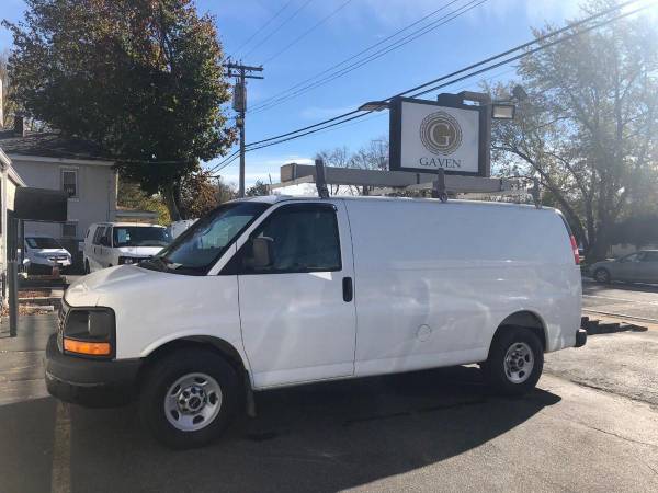 2009 GMC Savana Cargo 2500 3dr Cargo Van -FINANCING AVAILABLE!! -... for sale in Kenvil, NY – photo 3