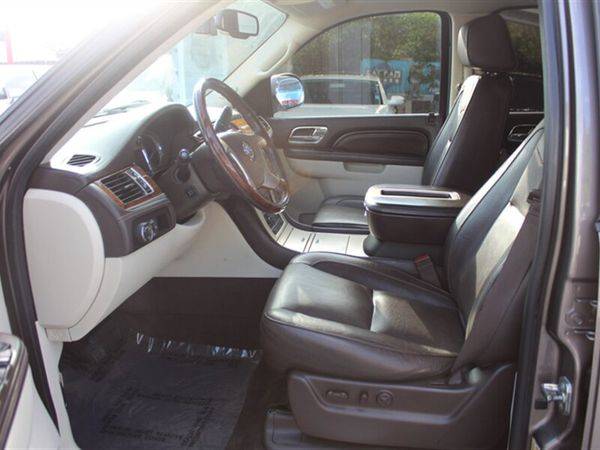 2013 Cadillac Escalade ESV Platinum Edition AWD Platinum Edition 4dr... for sale in Sacramento , CA – photo 12
