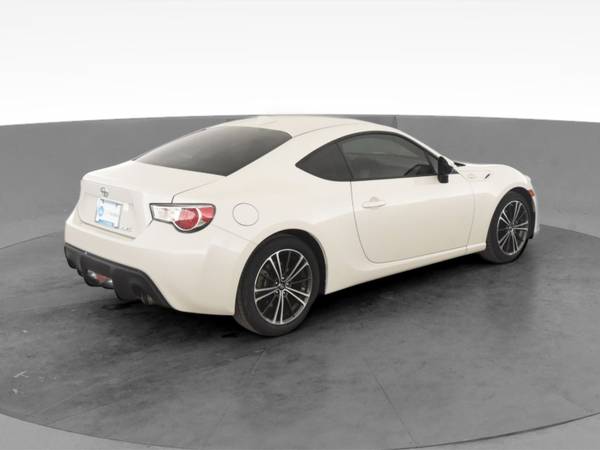 2015 Scion FRS Coupe 2D coupe White - FINANCE ONLINE - cars & trucks... for sale in Arlington, District Of Columbia – photo 11