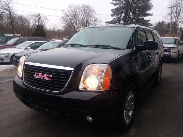 2008 GMC Yukon XL 4WD 4dr 1500 SLT w/4SA Guaranteed Approval !! for sale in Plainville, CT – photo 4