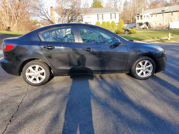 2011 Mazda 3 - cars & trucks - by owner - vehicle automotive sale for sale in Wallingford, CT – photo 6
