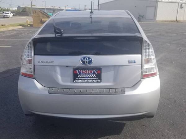 2011 Toytoa Prius IV Great Gas Mileage - Leather w/NAV & Back-up!!!... for sale in Tulsa, OK – photo 4