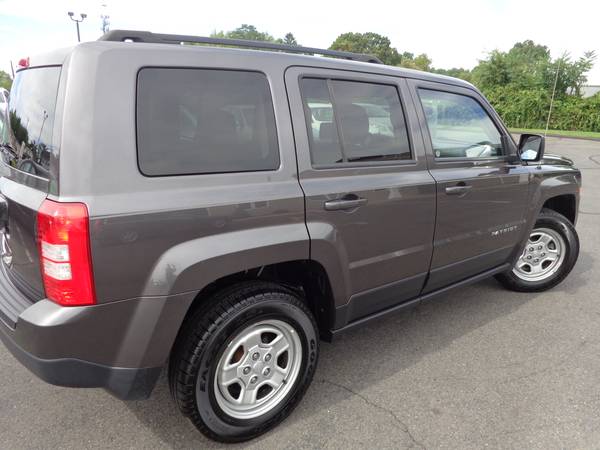****2016 JEEP PATRIOT SPORT 4WD-ONLY 44,000 MILES-DRIVES/LOOKS GREAT... for sale in East Windsor, CT – photo 19