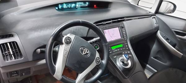 2010 Toyota Prius IV (Navi, Camera, Leather) 114k miles/We Finance!... for sale in Fredericksburg, VA – photo 4